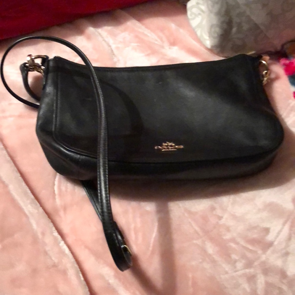 Purse - Picture 2 of 4